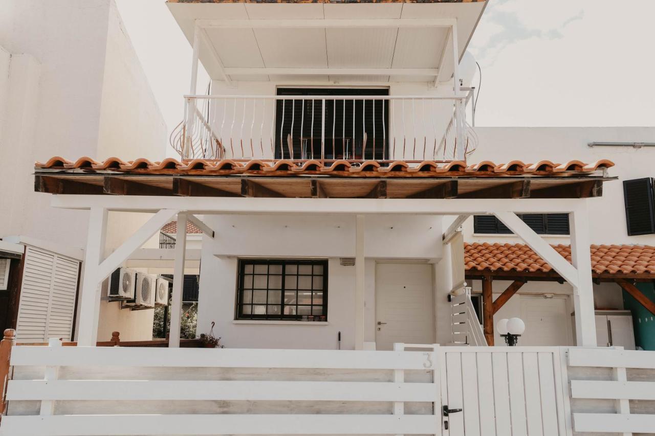 Pirgos Beach House Lárnaka Kültér fotó