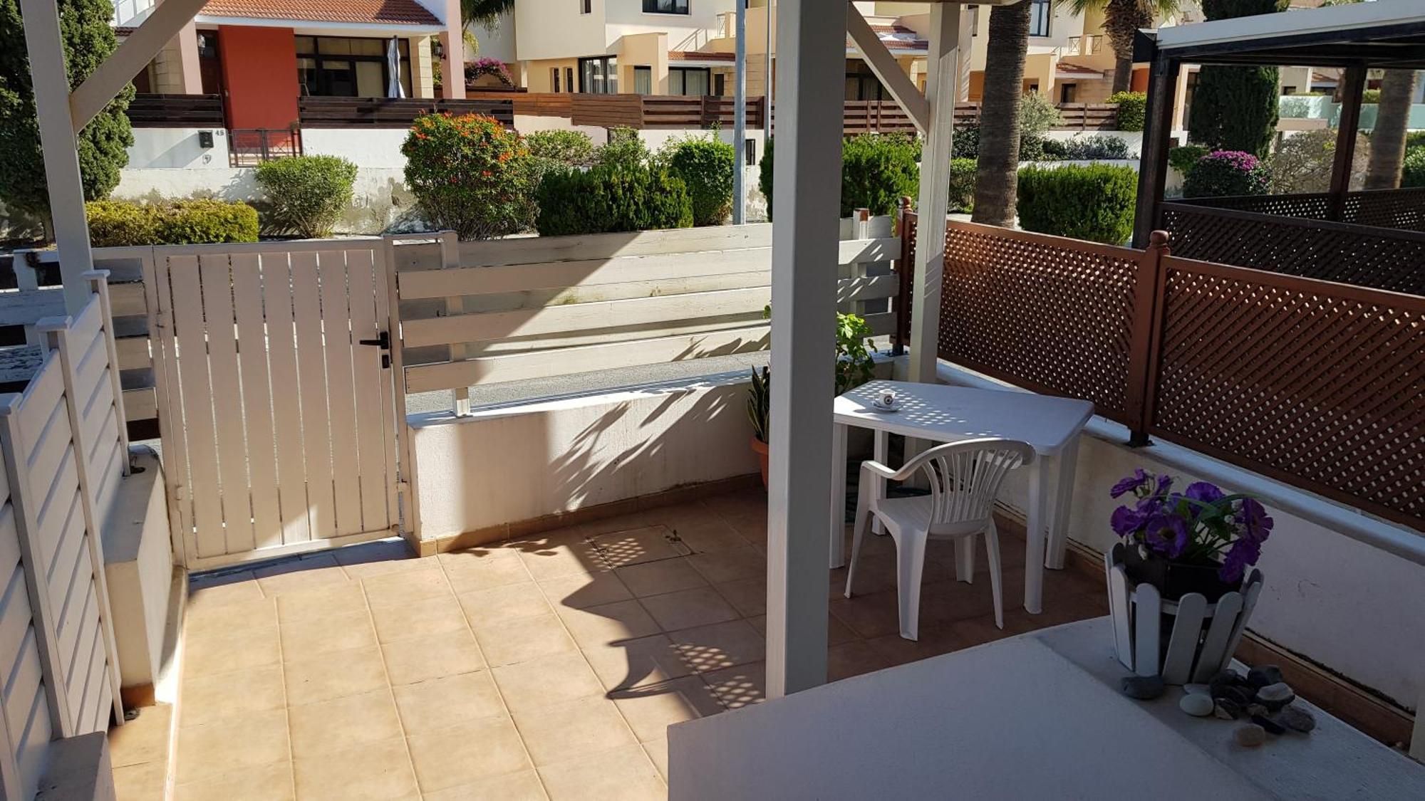 Pirgos Beach House Lárnaka Kültér fotó